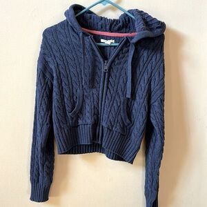 Navy cable knit cropped sweater with hoodie